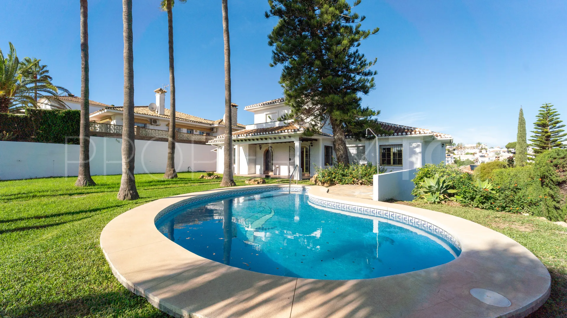 4 bedrooms villa in Cerrado del Aguila for sale