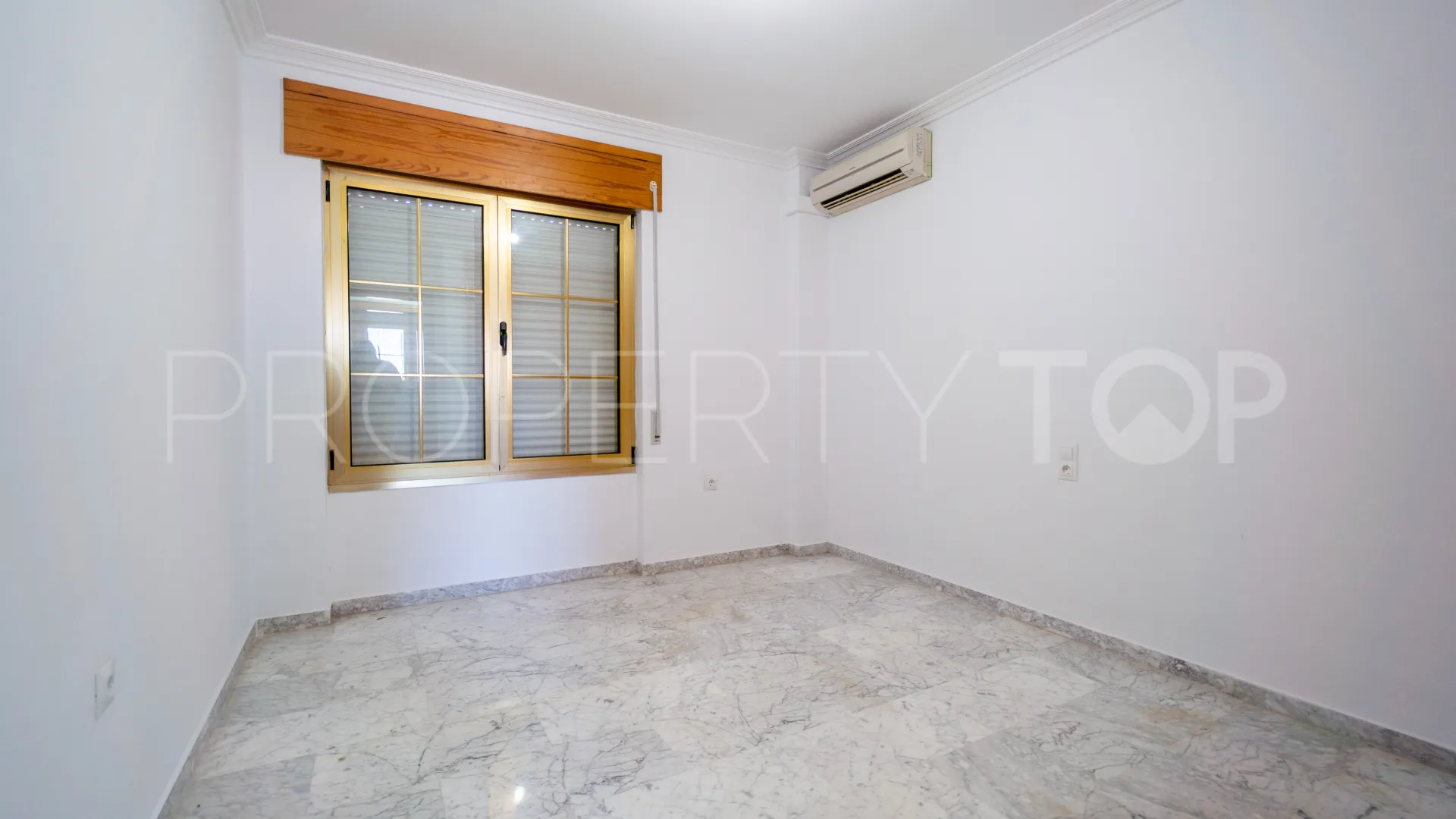 4 bedrooms villa in Cerrado del Aguila for sale