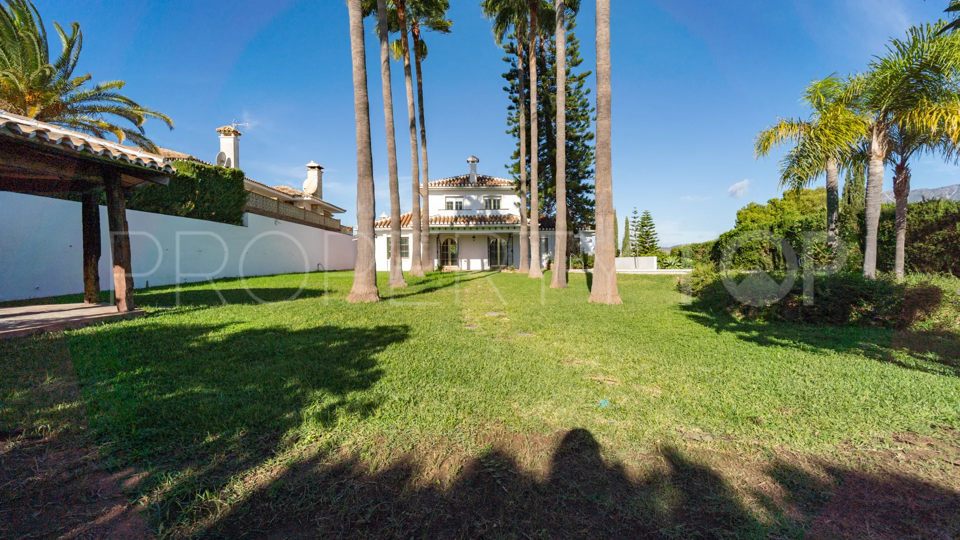 4 bedrooms villa in Cerrado del Aguila for sale