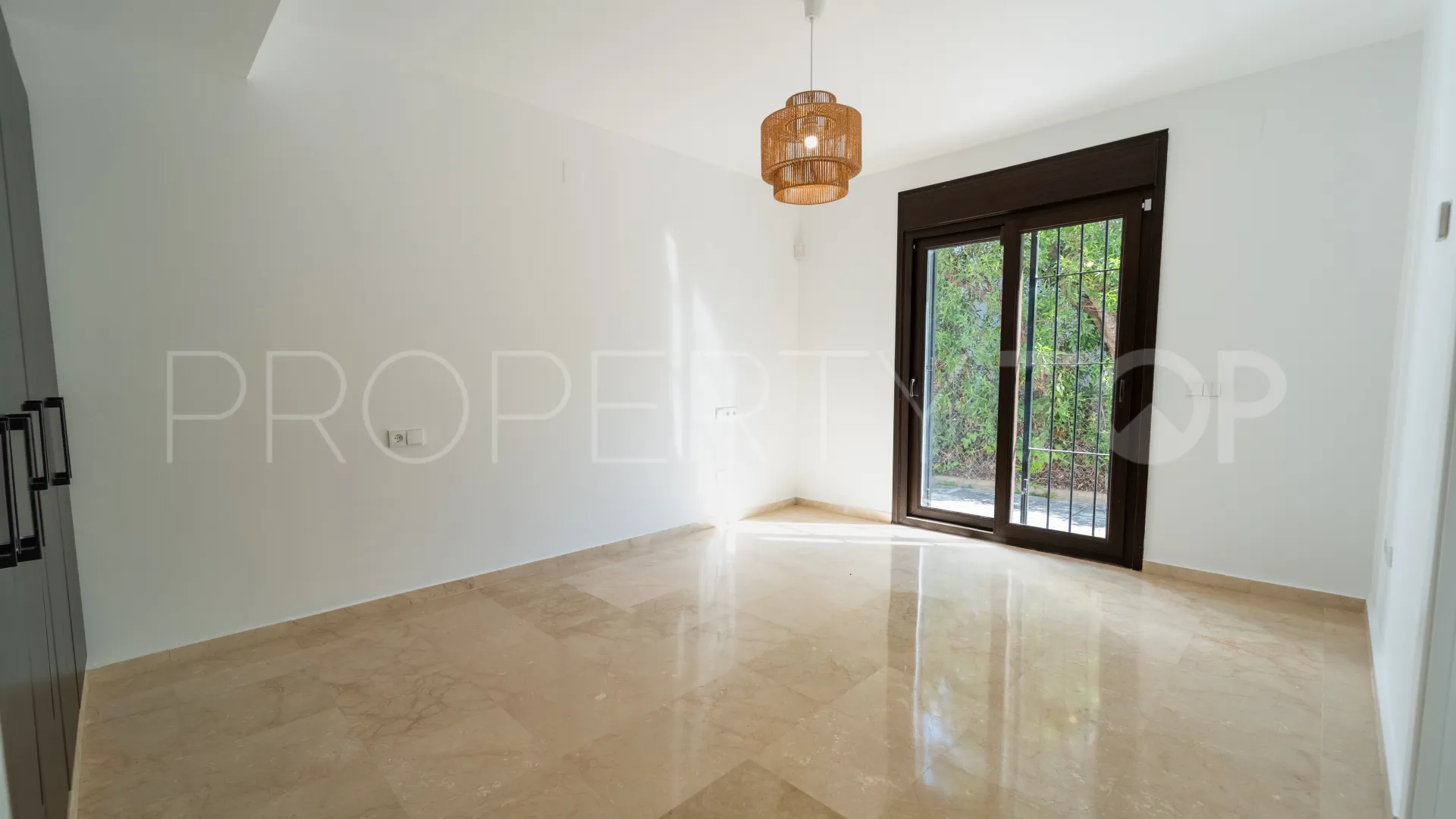 El Rosario, villa en venta de 5 dormitorios