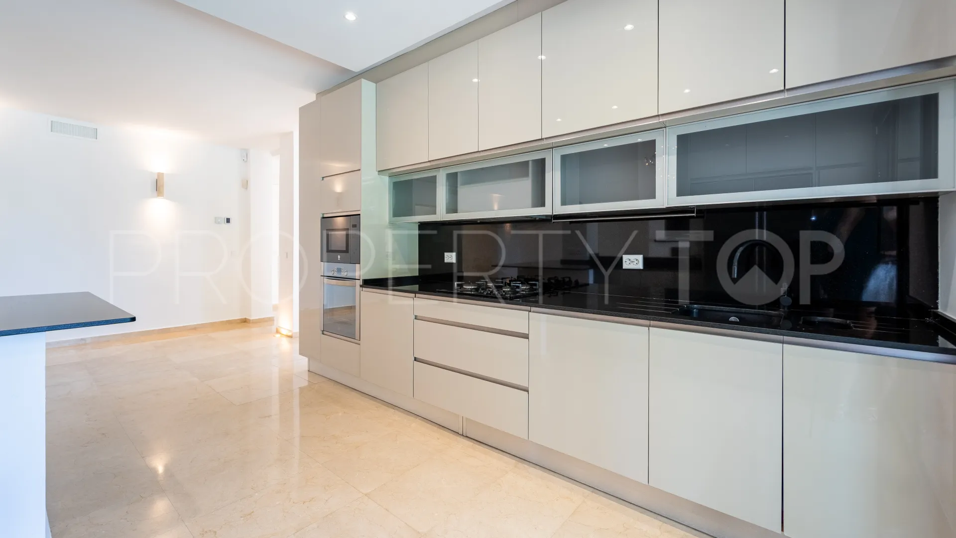 El Rosario, villa en venta de 5 dormitorios