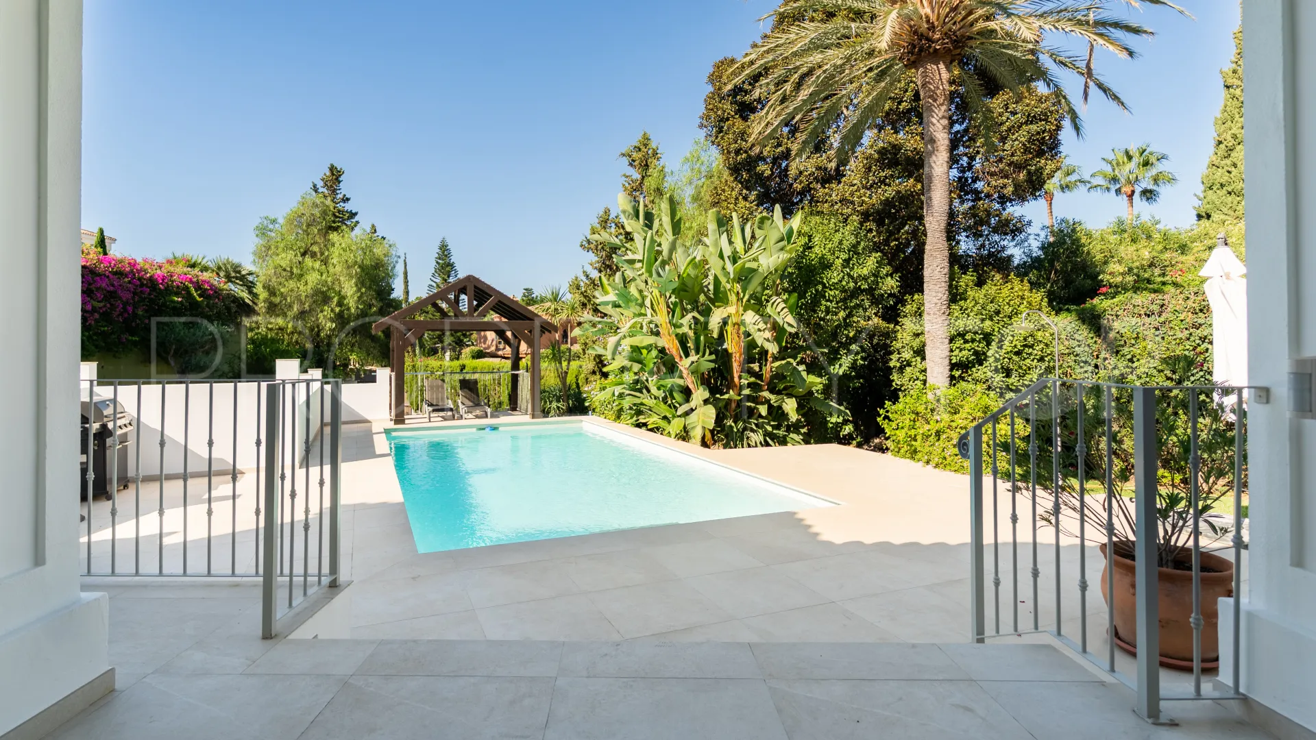 El Rosario, villa en venta de 5 dormitorios