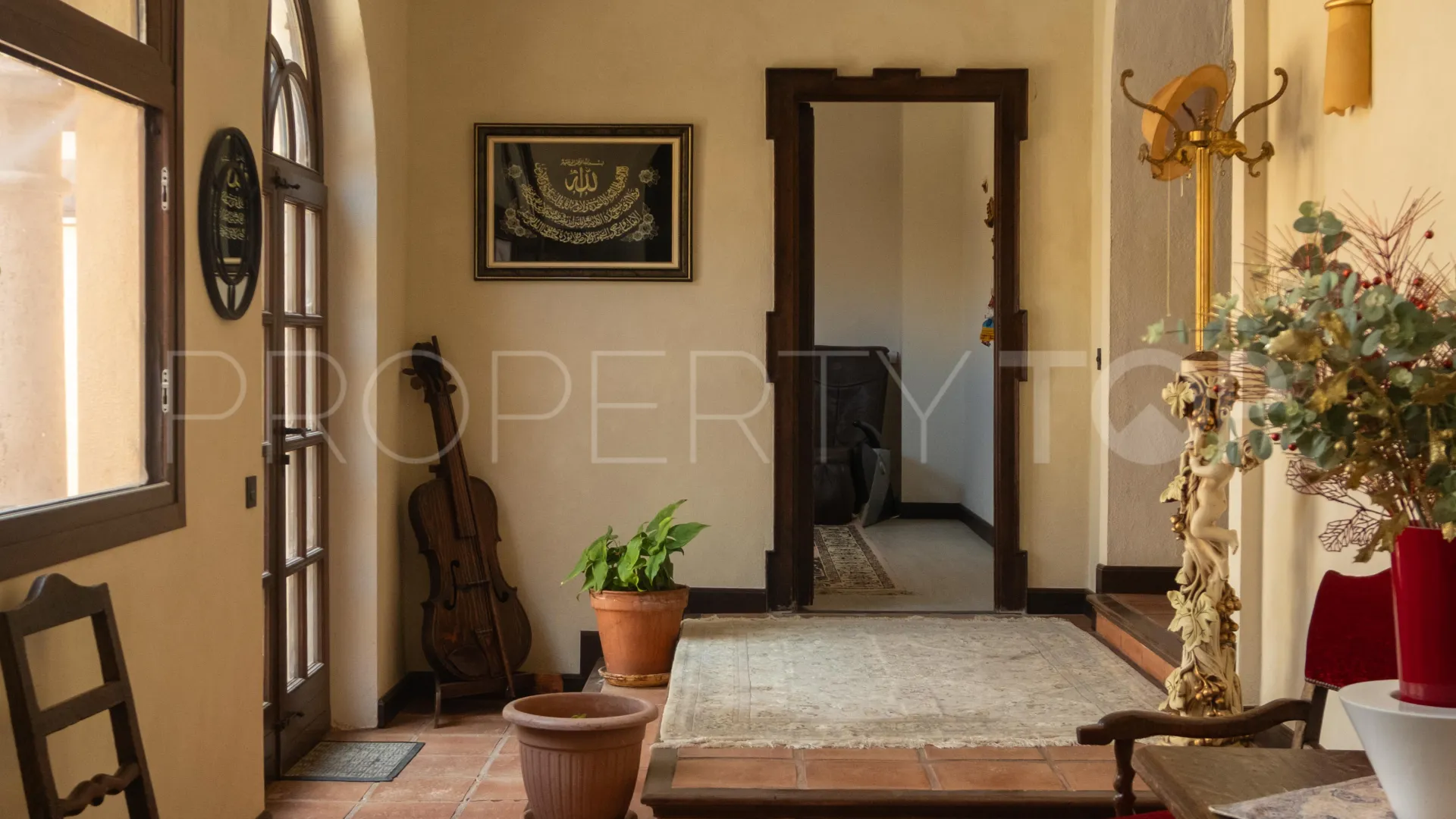 Villa for sale in La Mairena