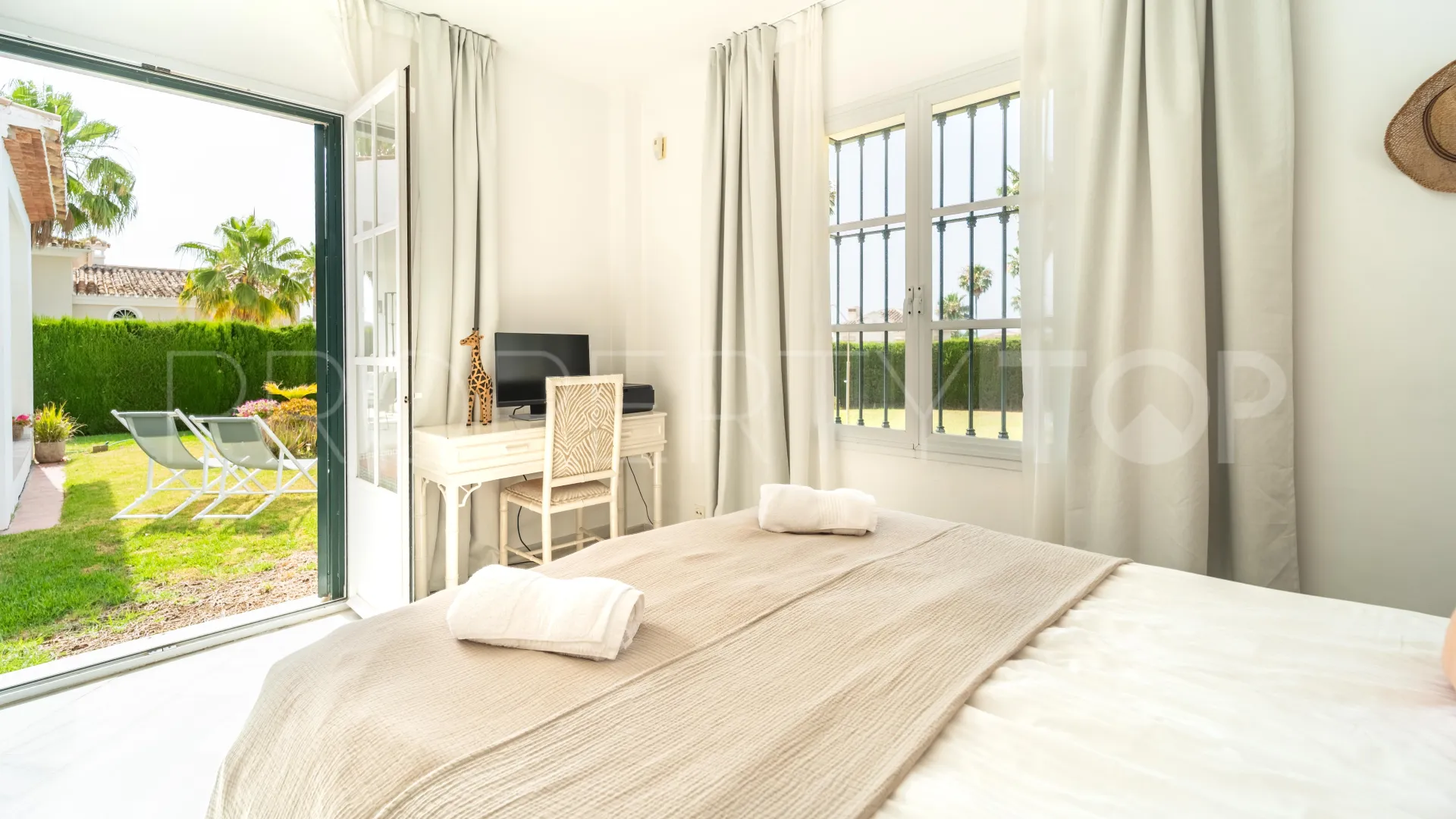 Elviria, villa en venta de 4 dormitorios