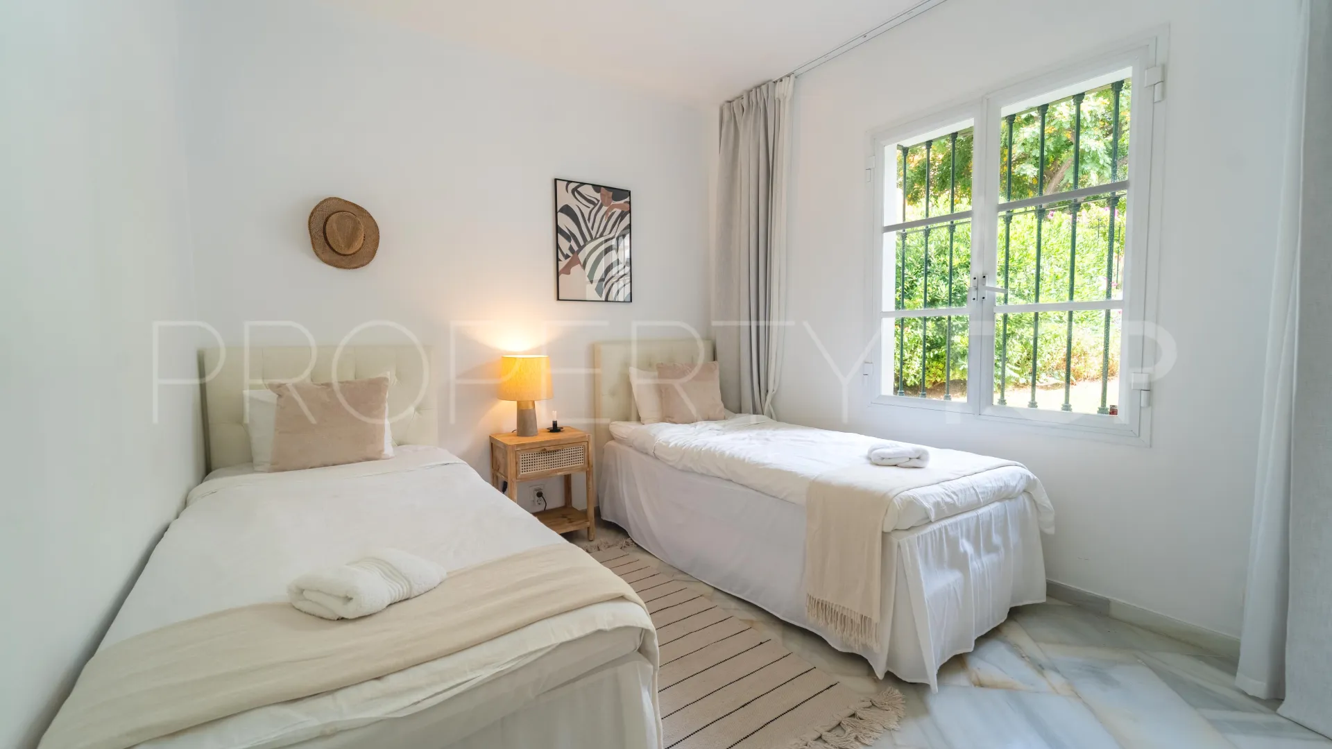 Elviria, villa en venta de 4 dormitorios
