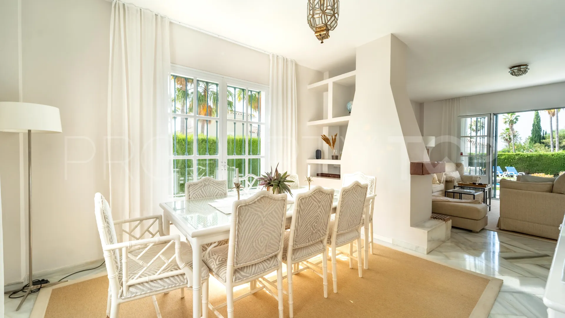 Elviria, villa en venta de 4 dormitorios