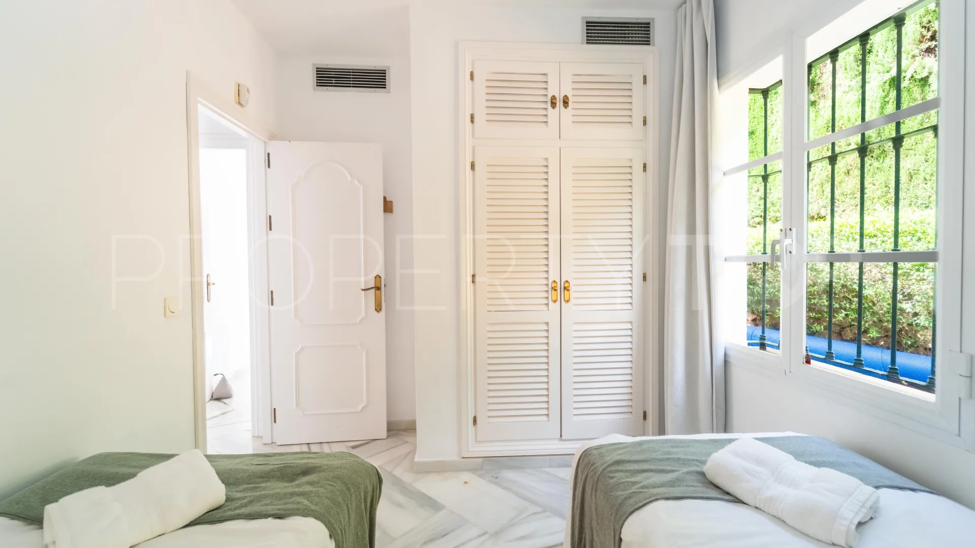 Elviria, villa en venta de 4 dormitorios