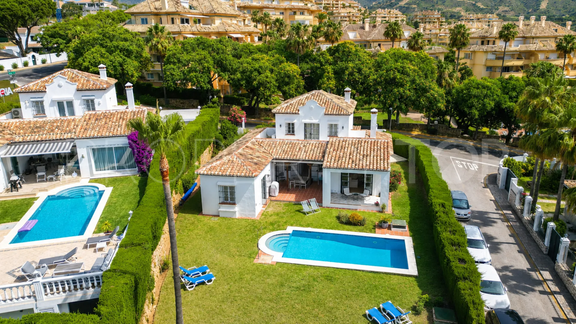 Elviria, villa en venta de 4 dormitorios