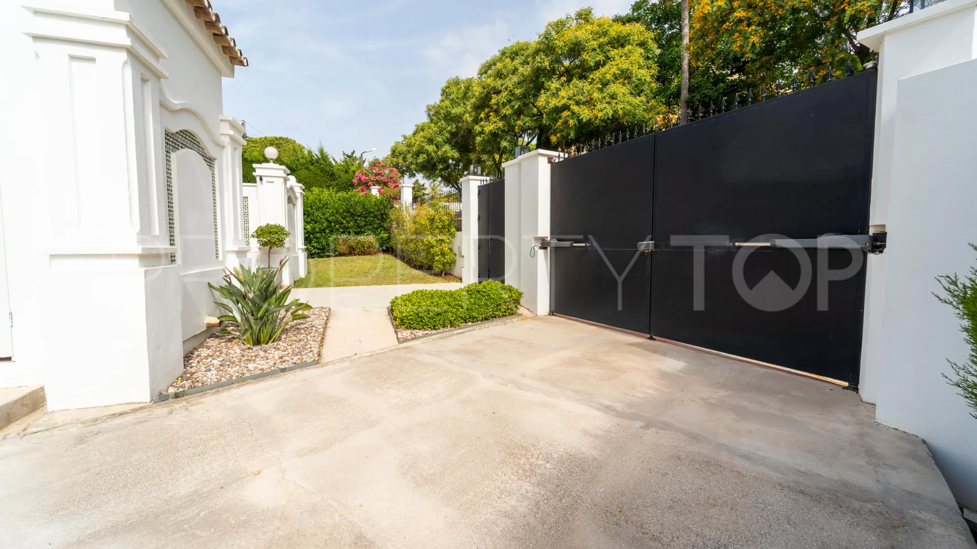Elviria, villa en venta de 4 dormitorios