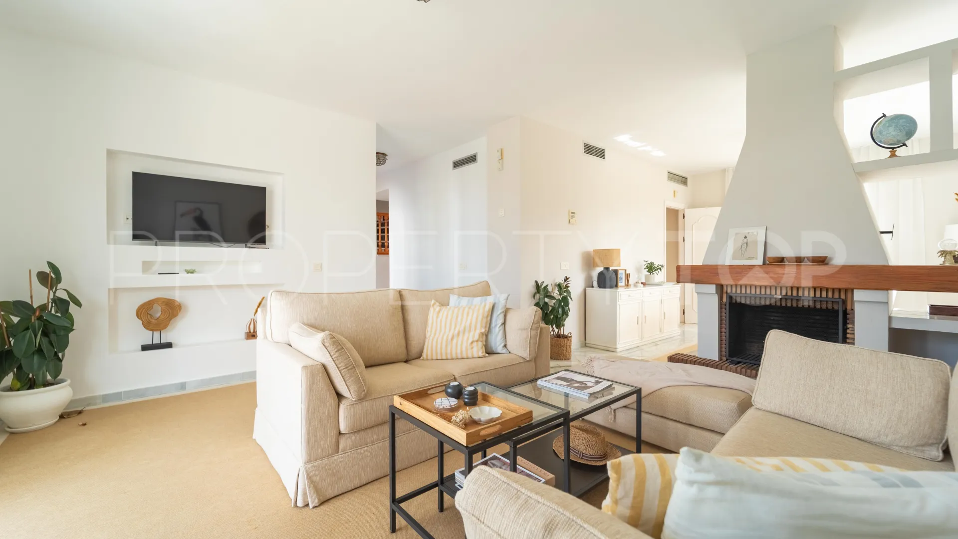 Elviria, villa en venta de 4 dormitorios