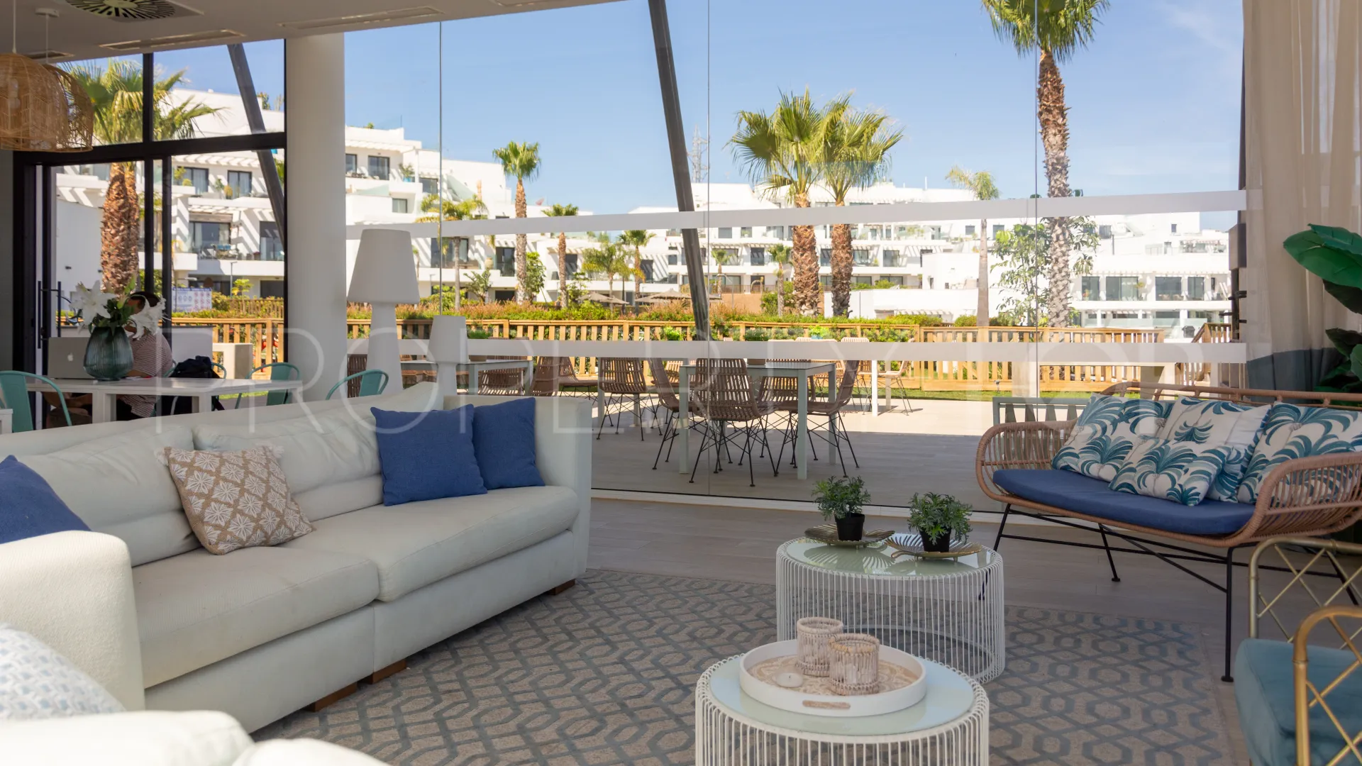 Cala de Mijas, apartamento de 3 dormitorios a la venta