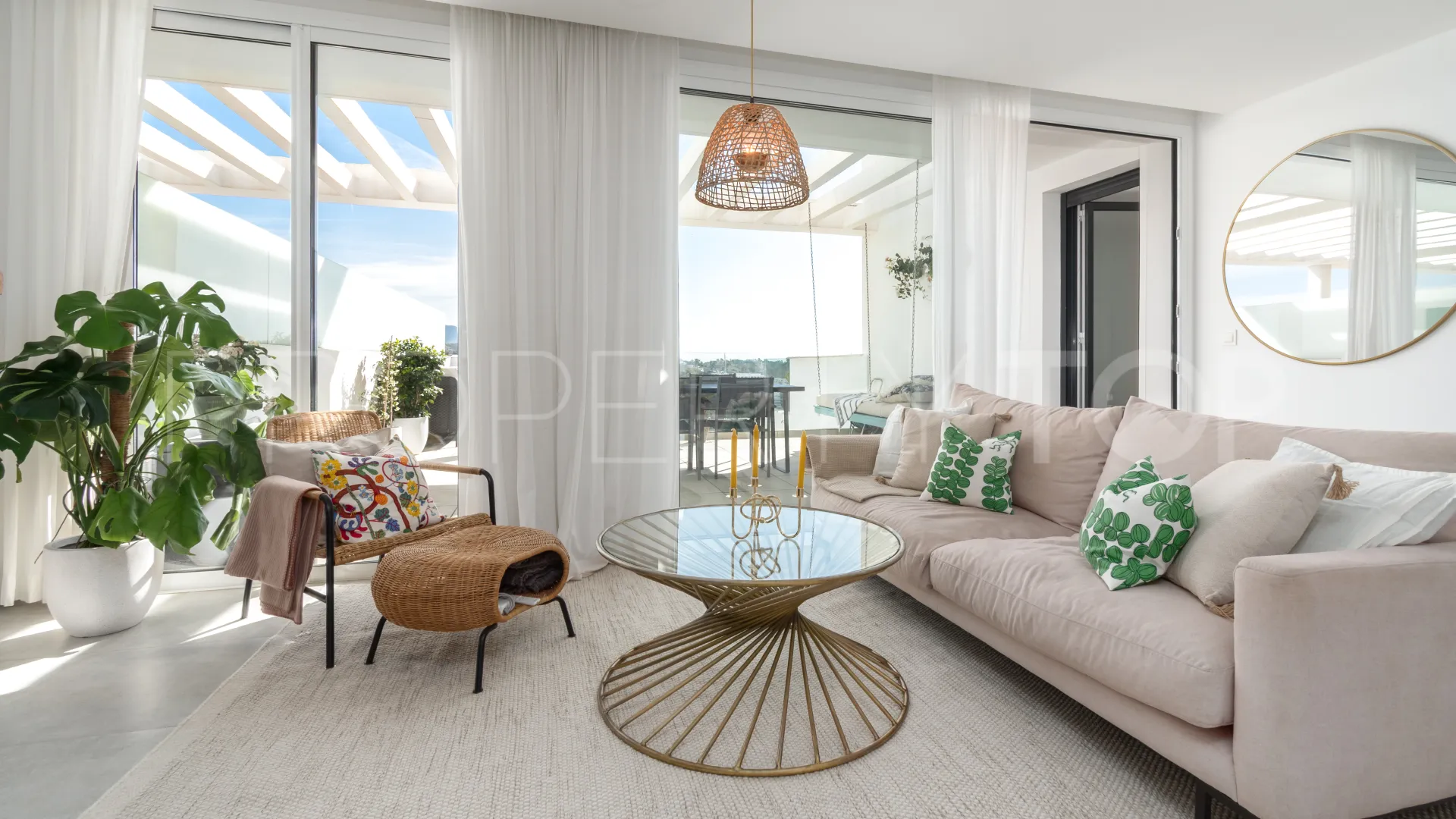 Cala de Mijas, apartamento de 3 dormitorios a la venta
