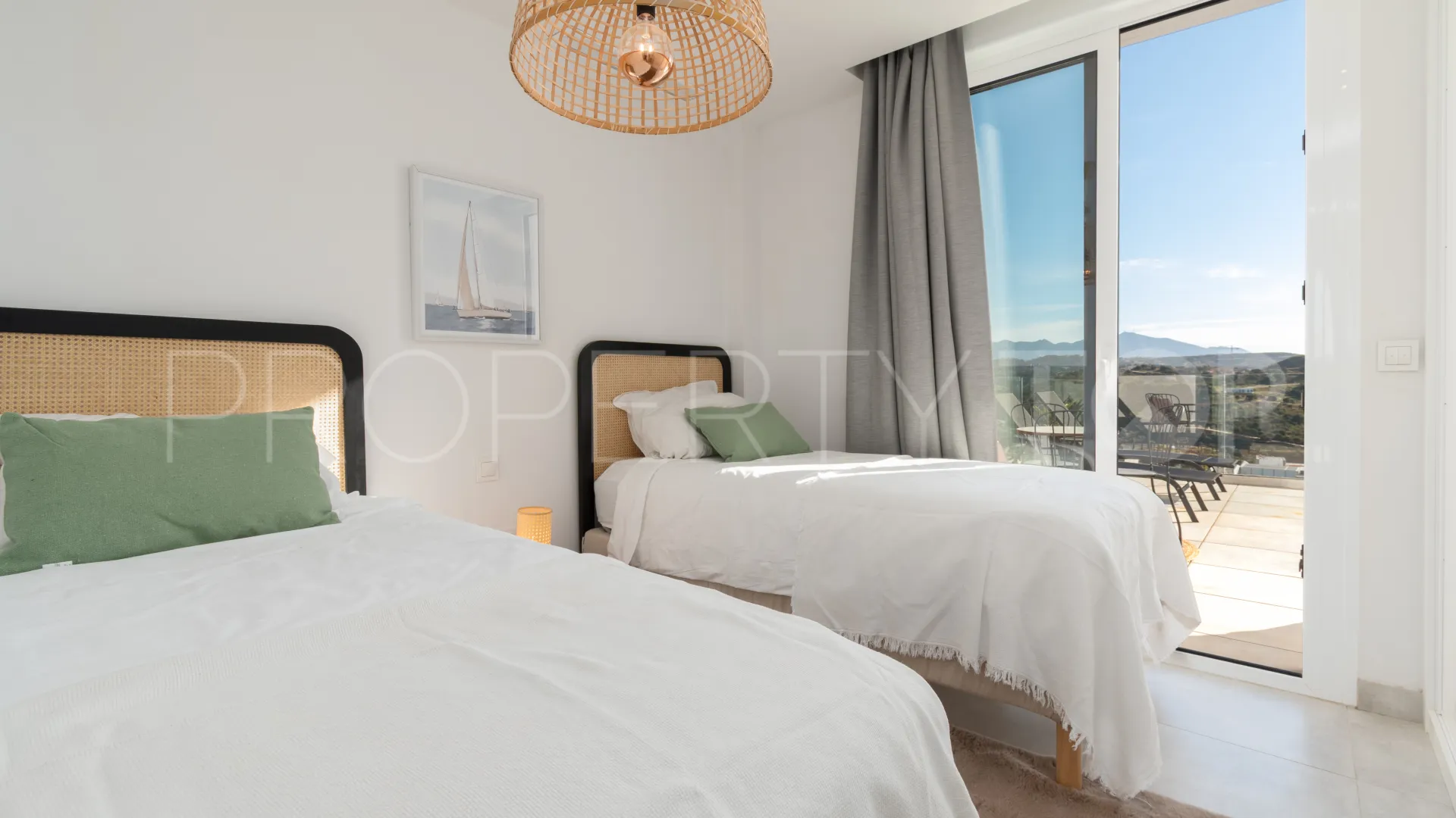 Cala de Mijas, apartamento de 3 dormitorios a la venta