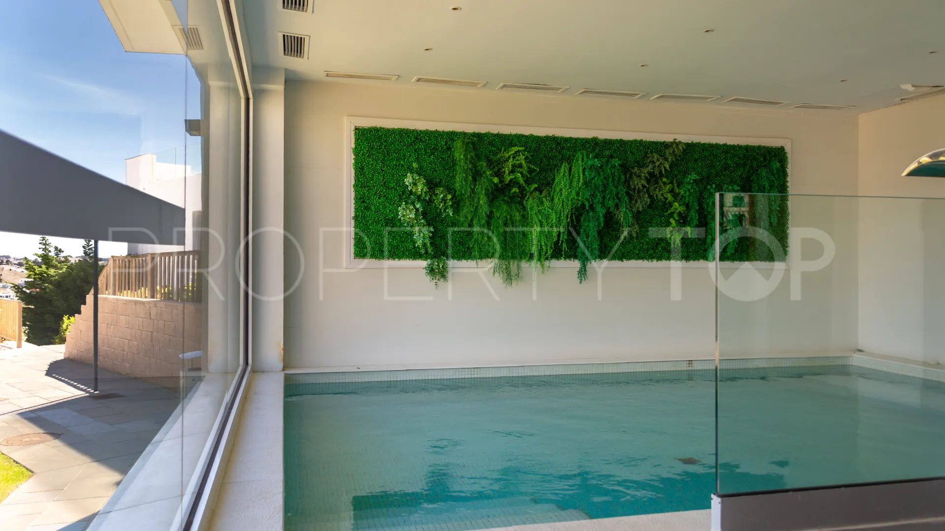 Cala de Mijas, apartamento de 3 dormitorios a la venta