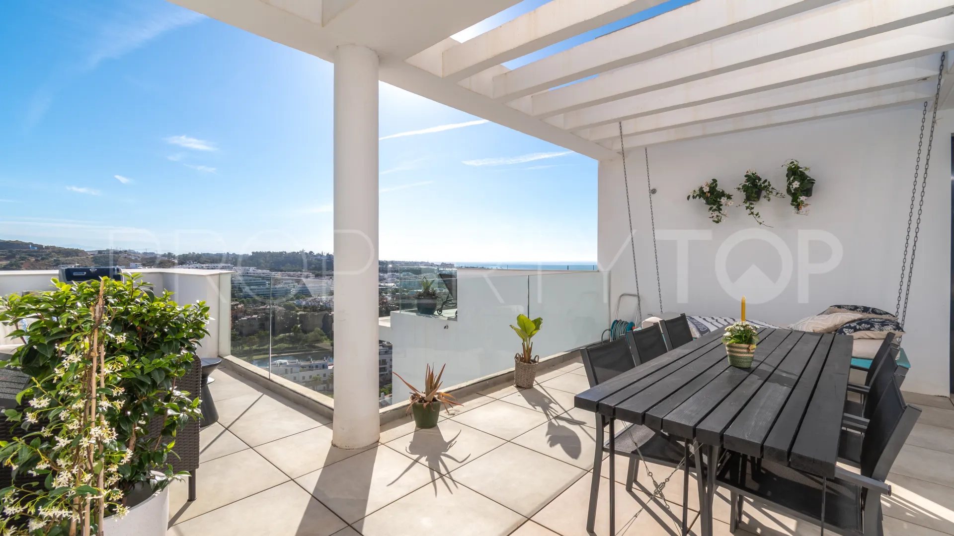 Cala de Mijas, apartamento de 3 dormitorios a la venta