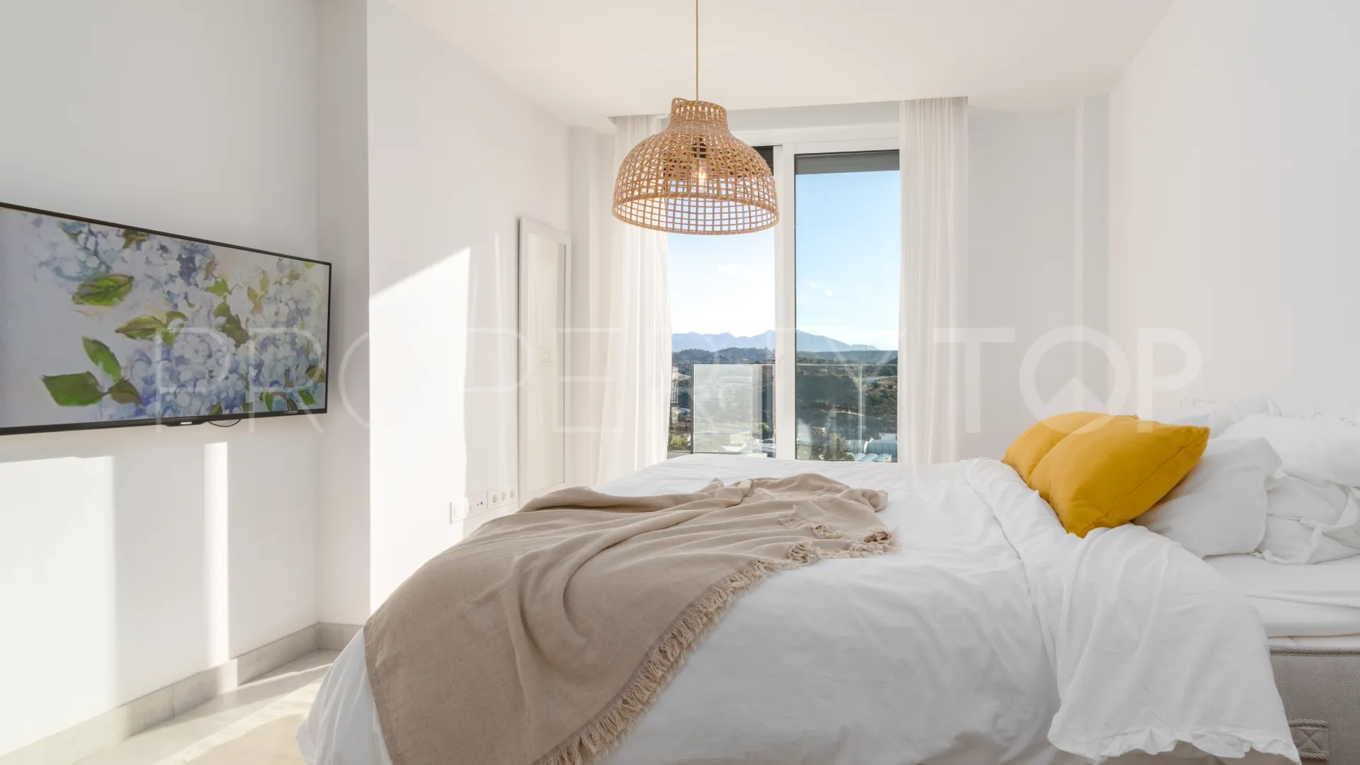 Cala de Mijas, apartamento de 3 dormitorios a la venta