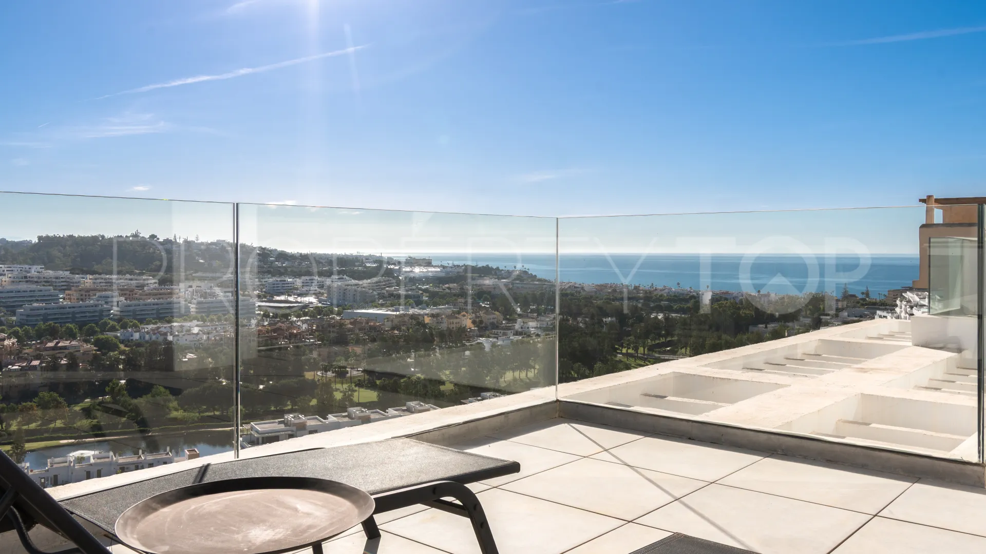 Cala de Mijas, apartamento de 3 dormitorios a la venta