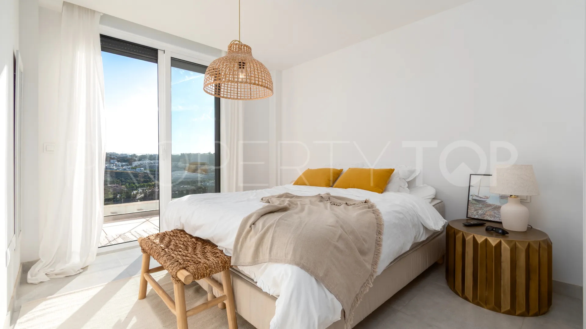 Cala de Mijas, apartamento de 3 dormitorios a la venta