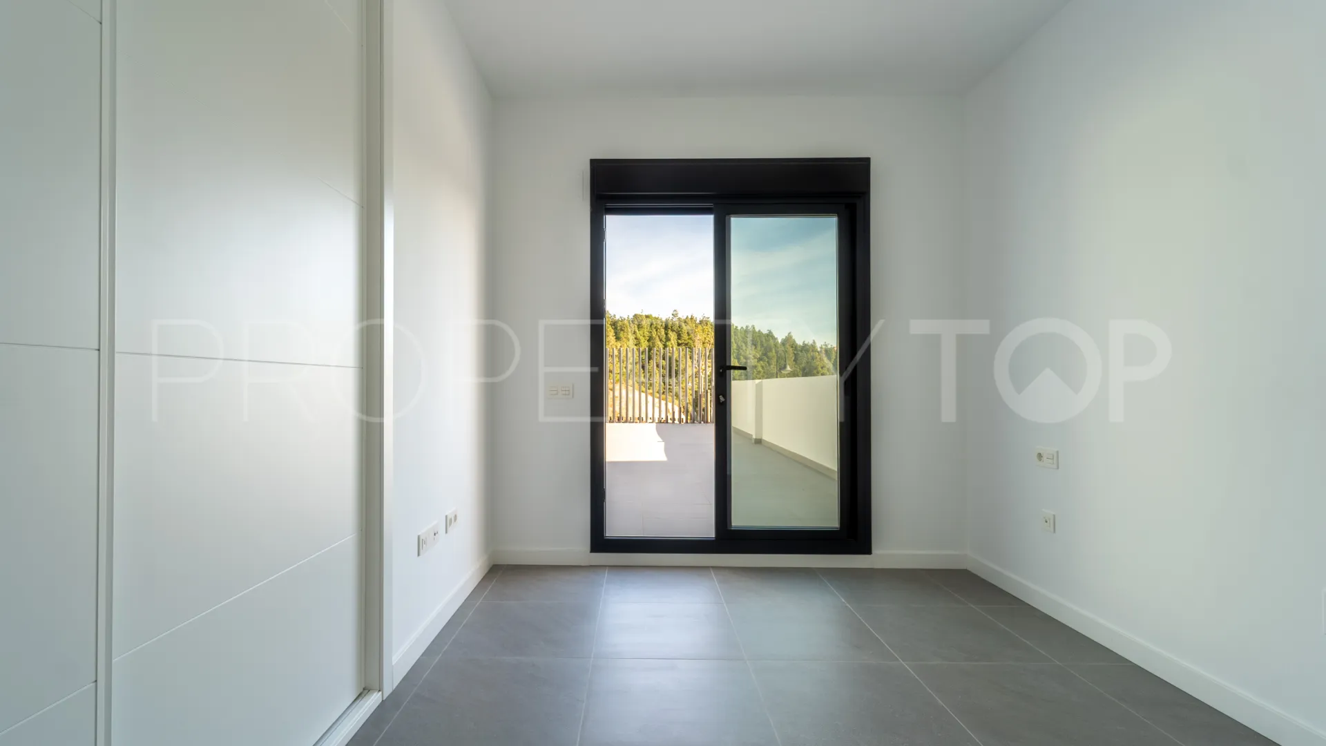 2 bedrooms Mijas Costa ground floor apartment for sale