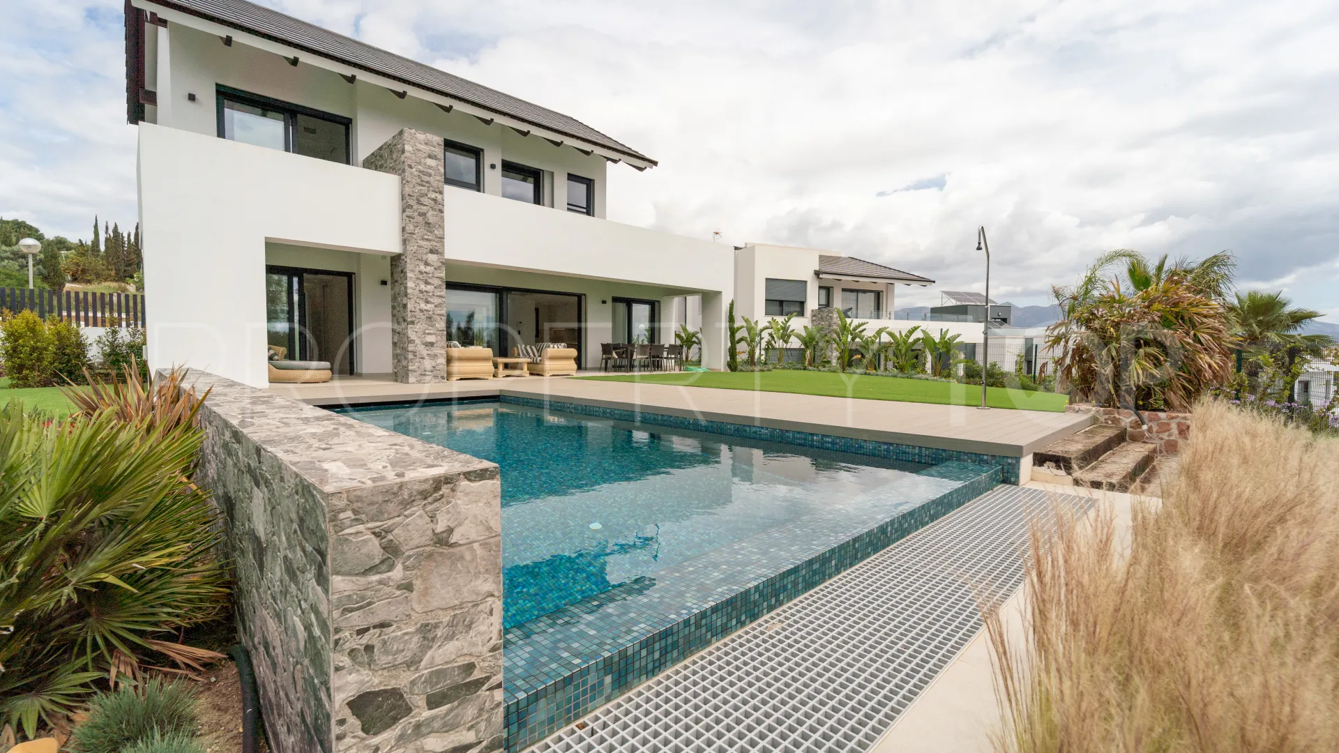 Se vende villa en Mijas Costa de 4 dormitorios