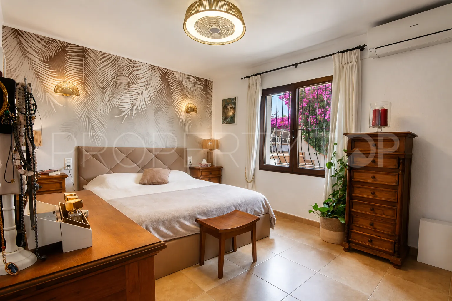 Villa de 5 dormitorios a la venta en Entrepinos