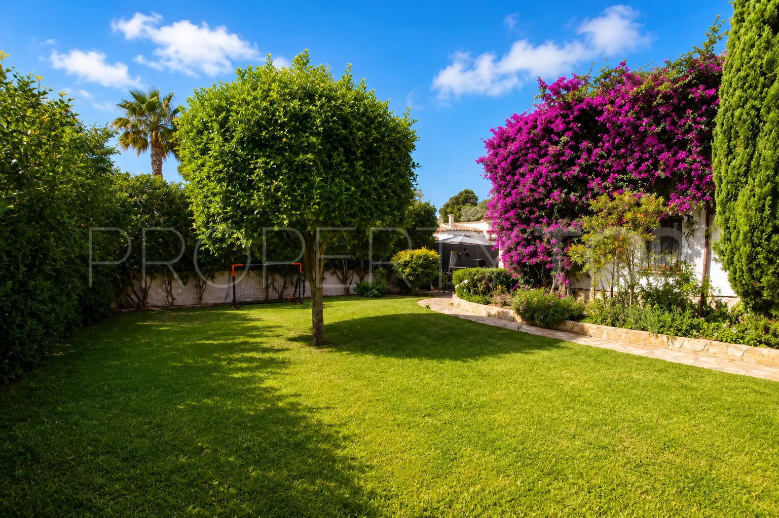 Villa de 5 dormitorios a la venta en Entrepinos