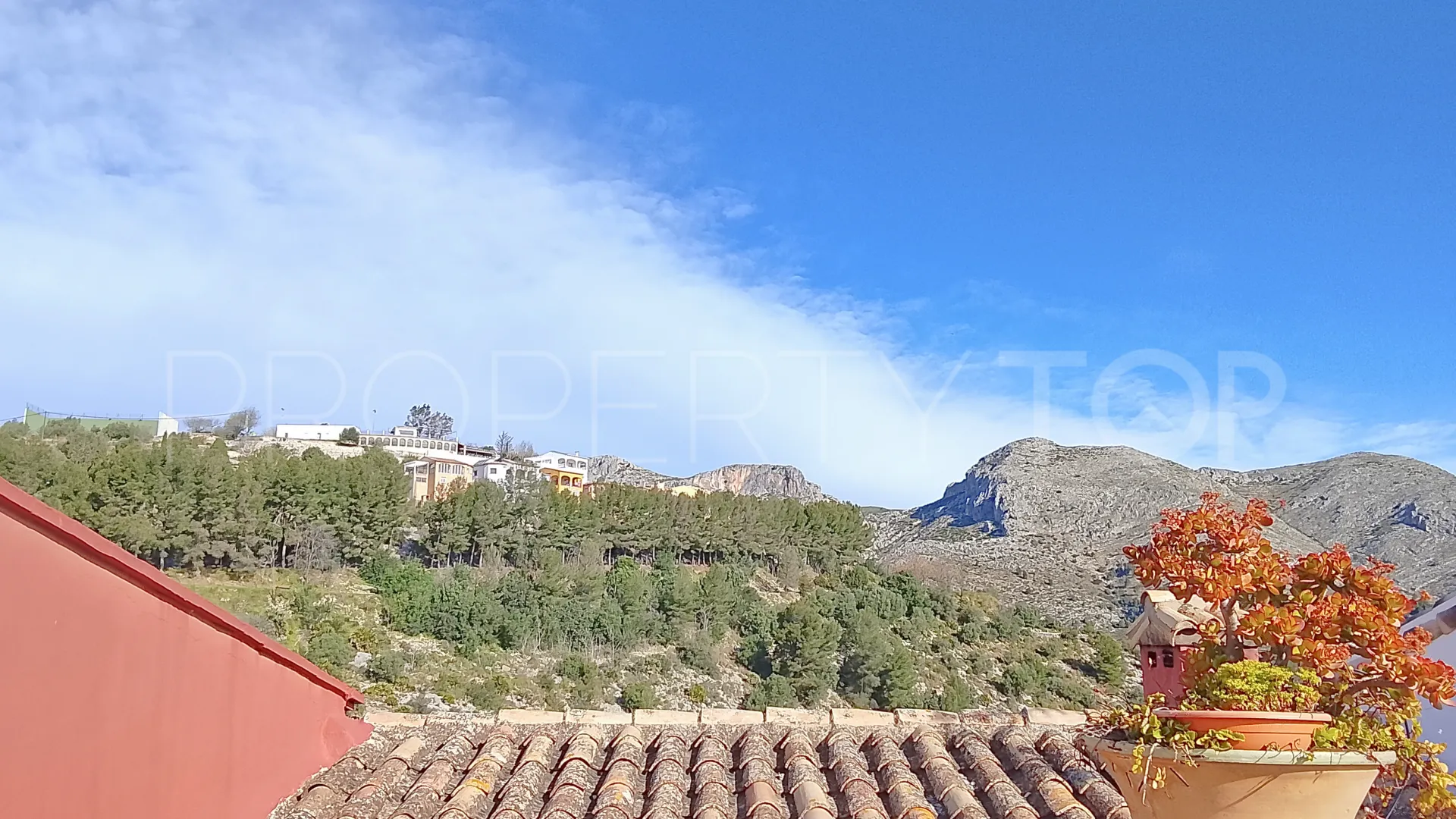 La Vall de Laguar town house for sale