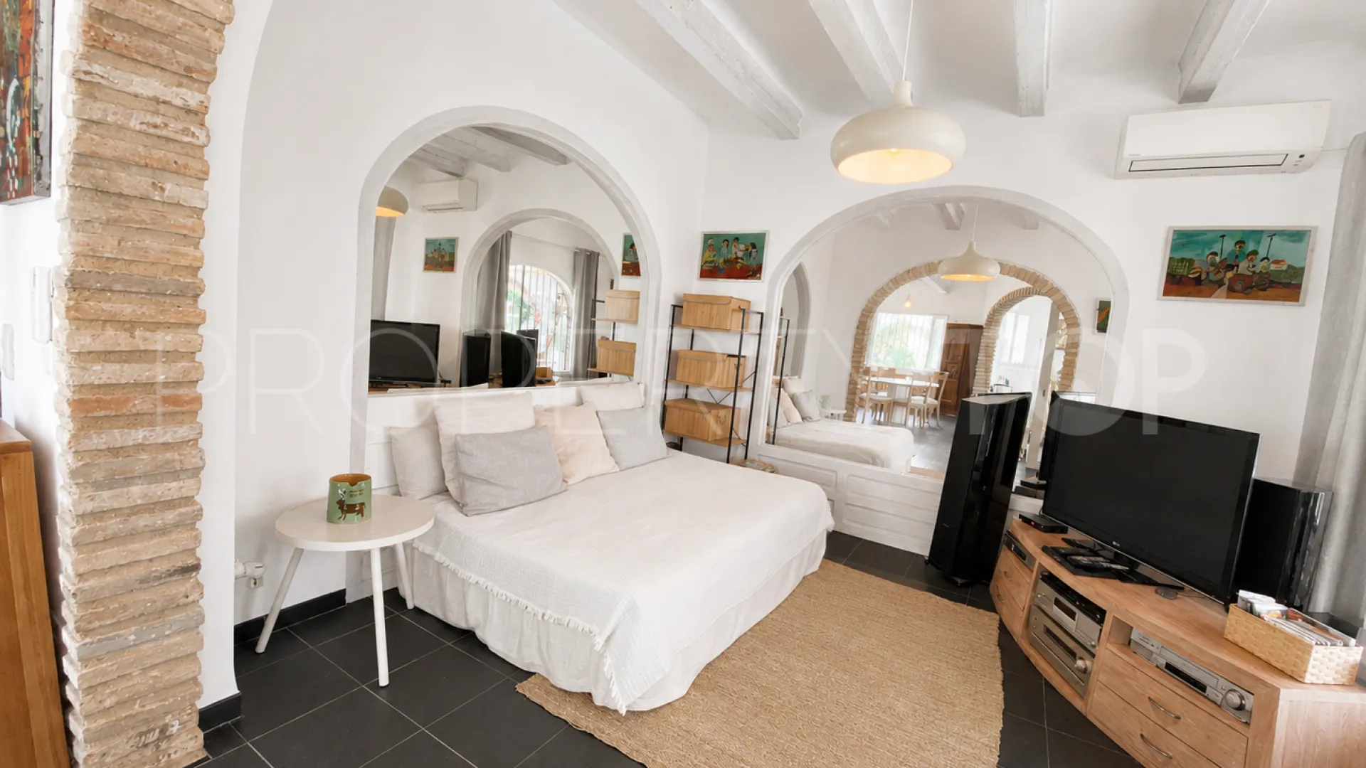 Villa en venta en Denia de 4 dormitorios