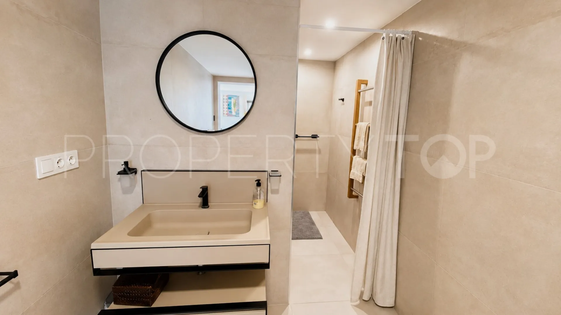 Villa en venta en Denia de 4 dormitorios