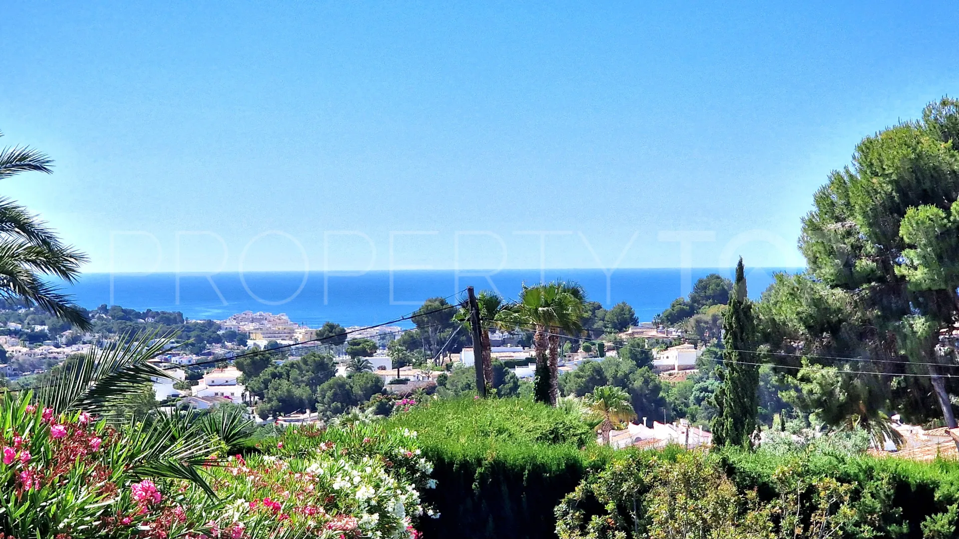 For sale villa in Moraira