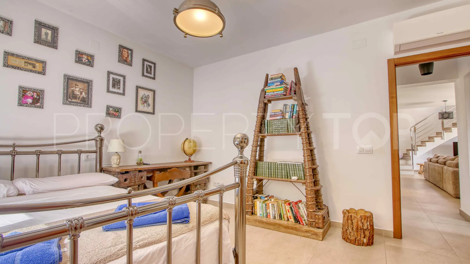 Villa for sale in Benissa Costa