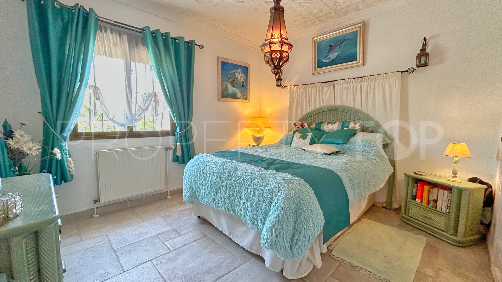 Se vende villa en Orba con 4 dormitorios