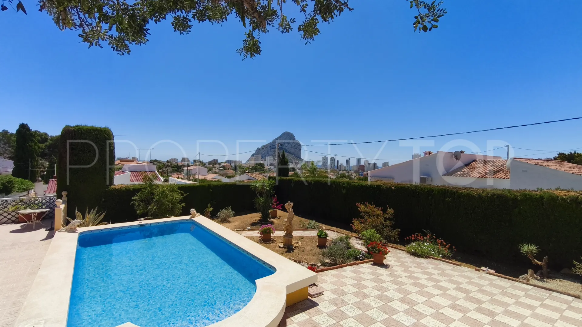 Se vende villa en Calpe