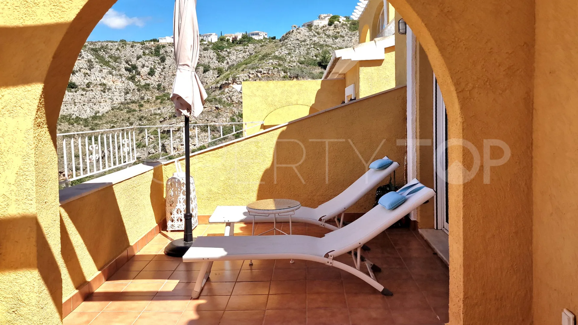 For sale 3 bedrooms apartment in Benitachell