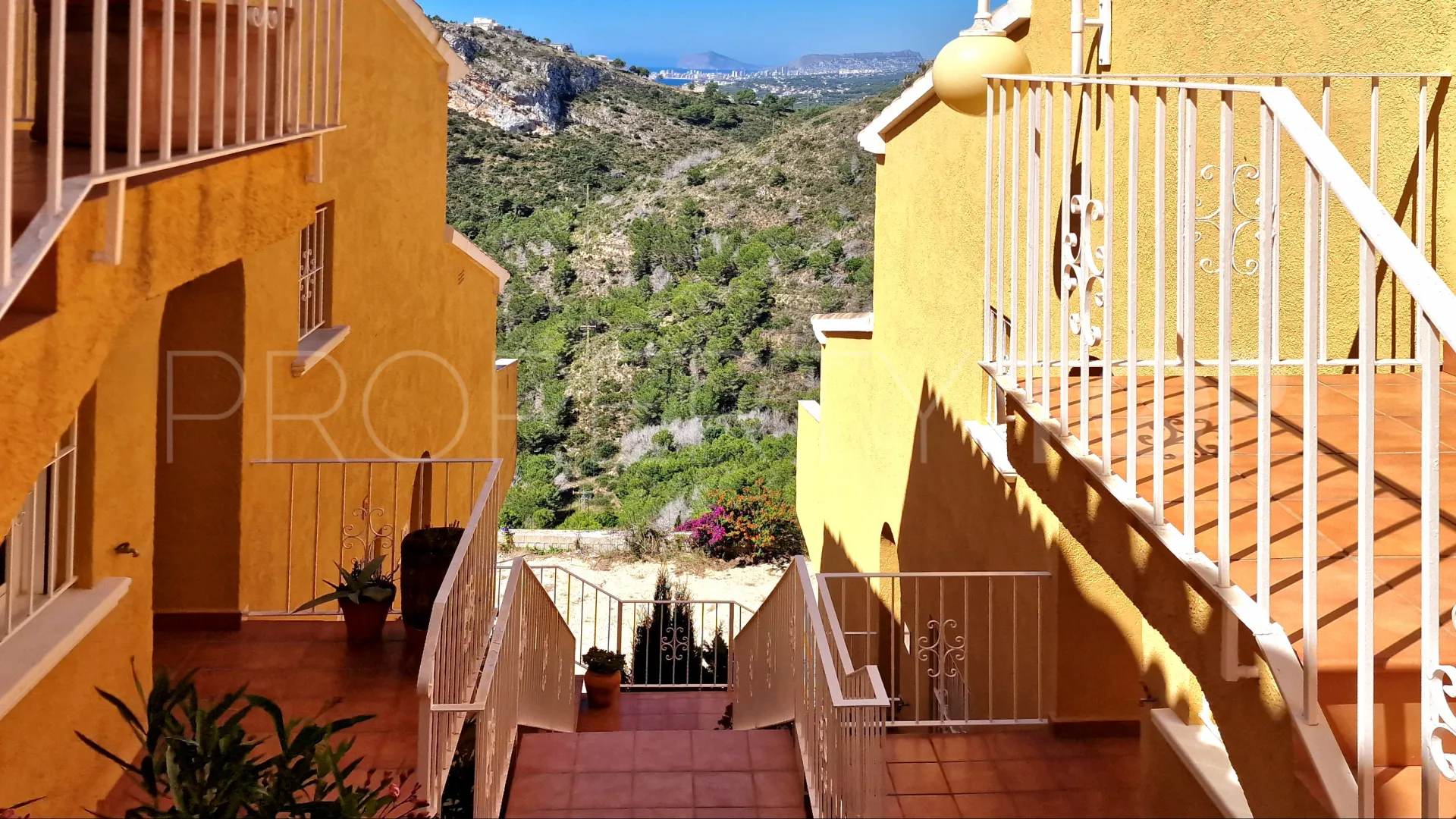 For sale 3 bedrooms apartment in Benitachell