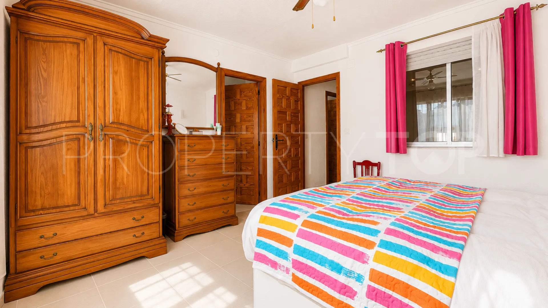 Town house for sale in Fuente Encarroz