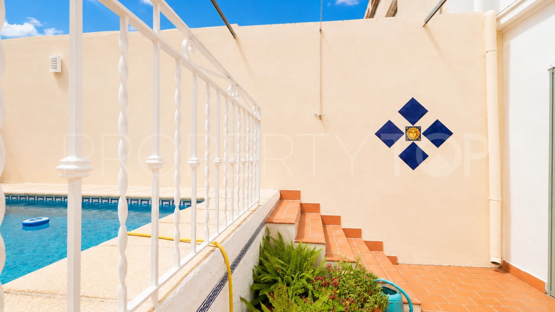 Town house for sale in Fuente Encarroz