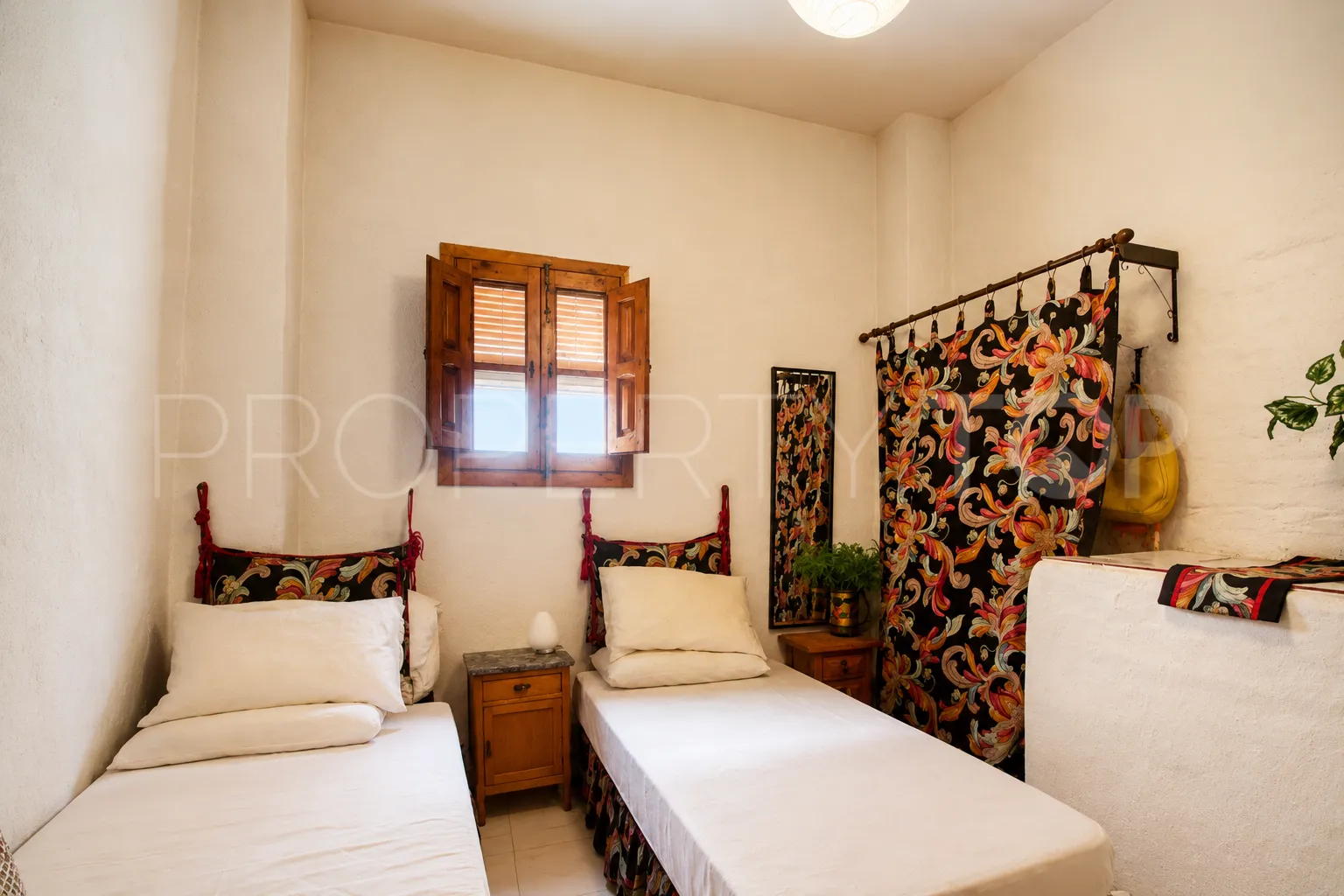 2 bedrooms town house for sale in Piles