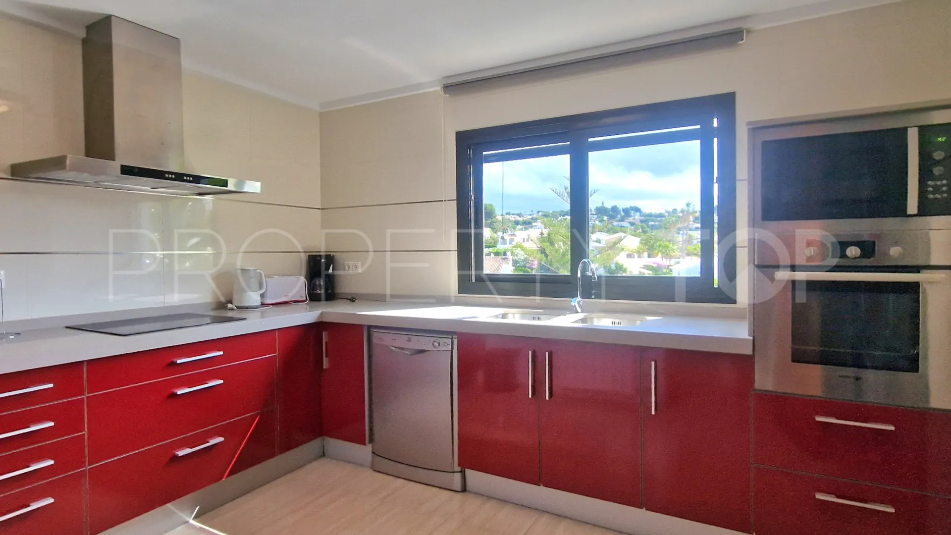 Villa con 3 dormitorios a la venta en Benissa Costa