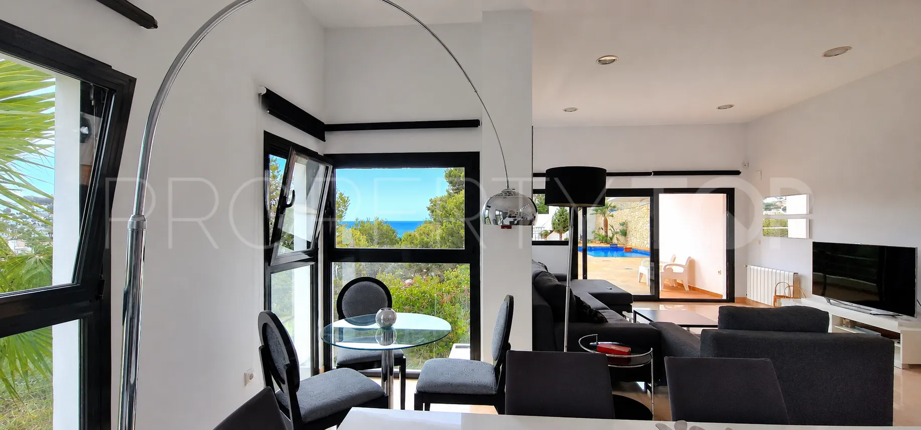 Villa con 3 dormitorios a la venta en Benissa Costa