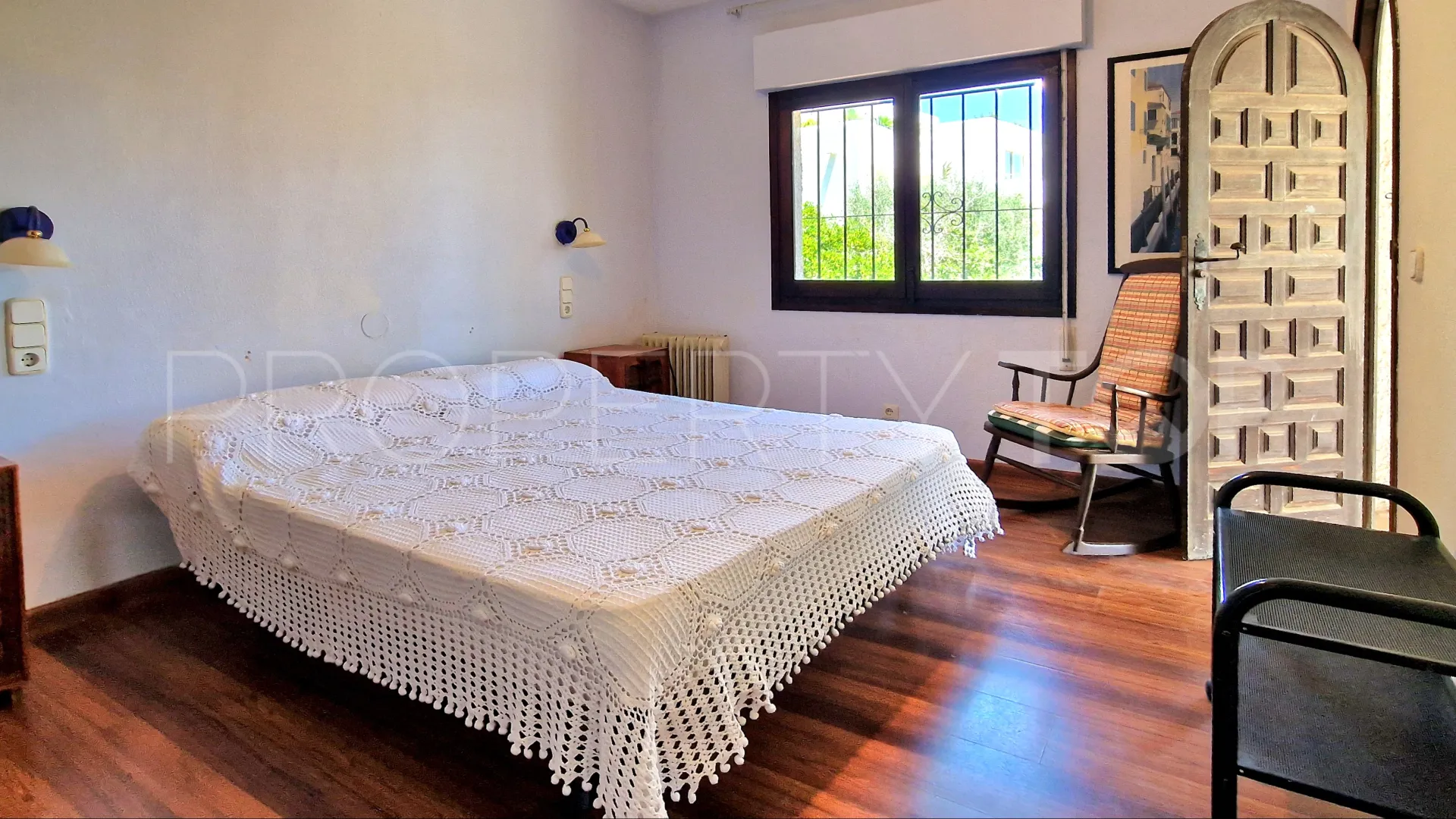 Villa con 6 dormitorios a la venta en Moraira