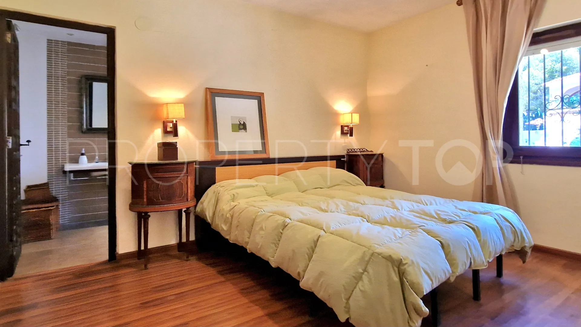 Villa con 6 dormitorios a la venta en Moraira