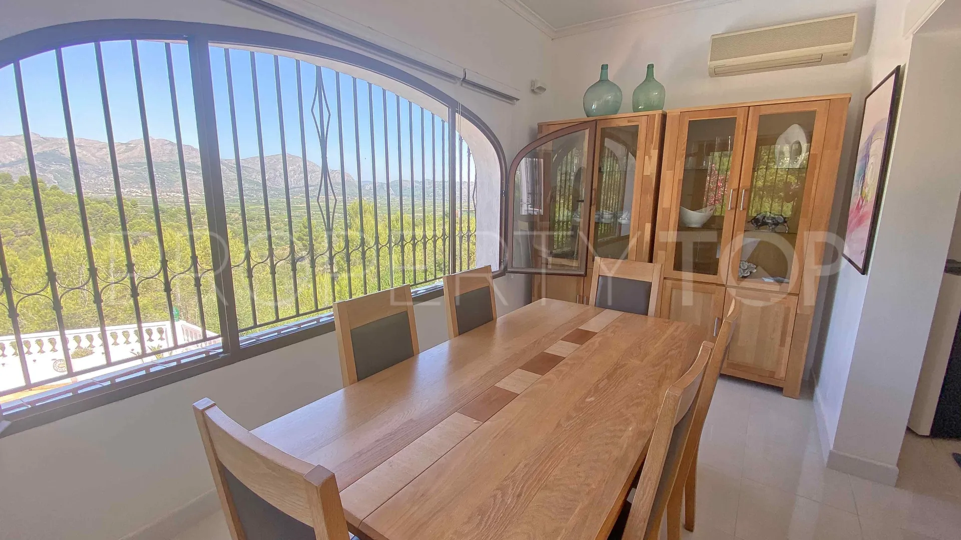 For sale villa in Benidoleig with 3 bedrooms