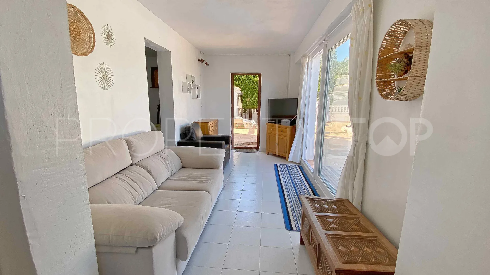 For sale villa in Benidoleig with 3 bedrooms