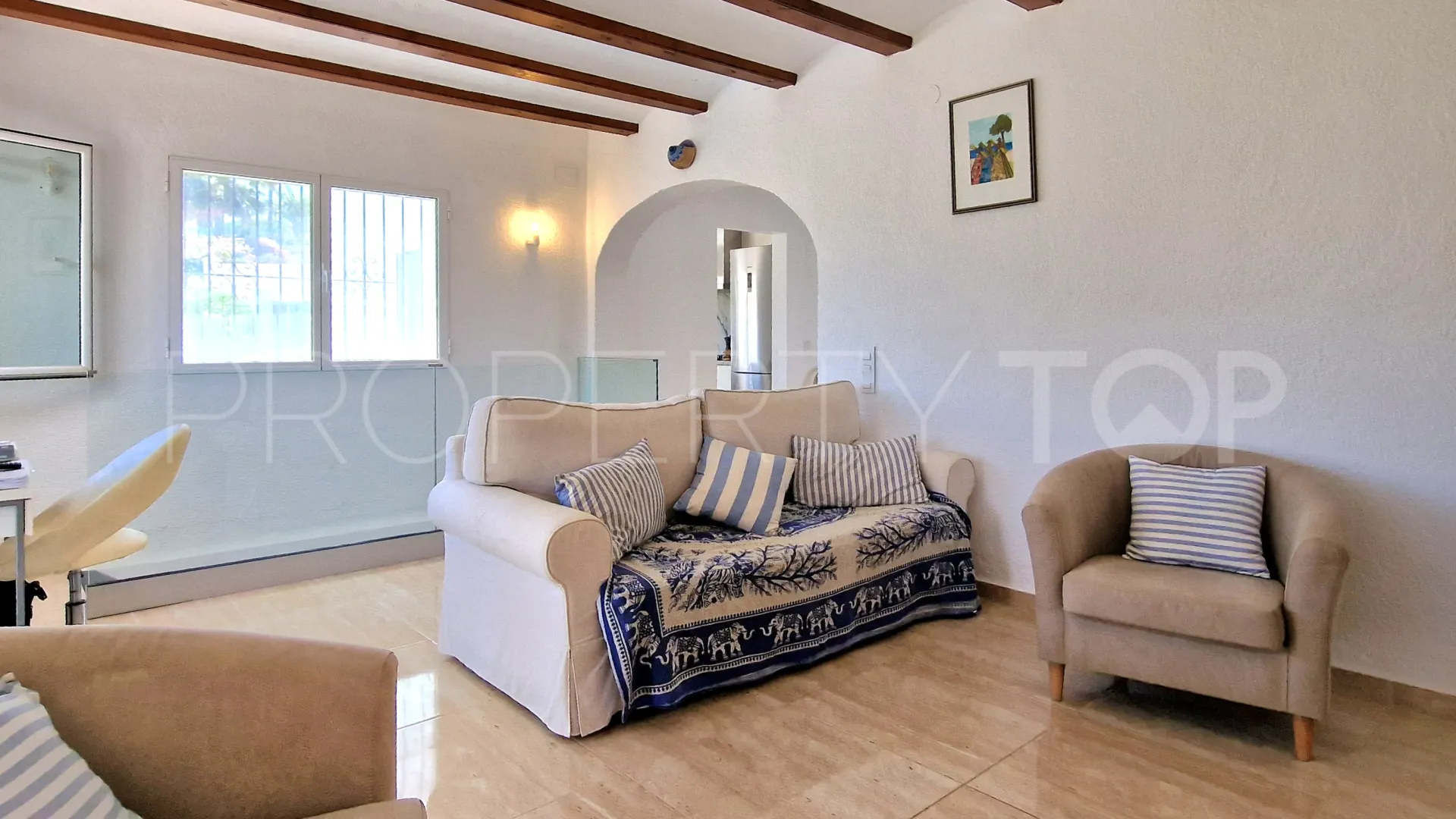 Villa for sale in Moraira with 6 bedrooms