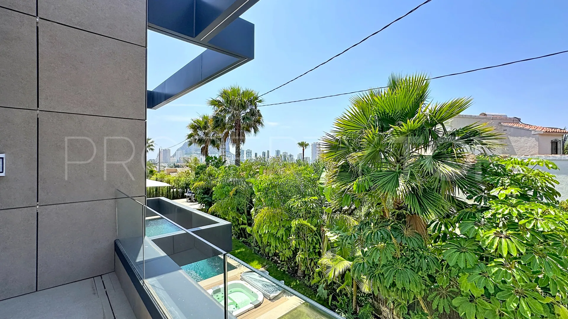 For sale 4 bedrooms villa in Calpe