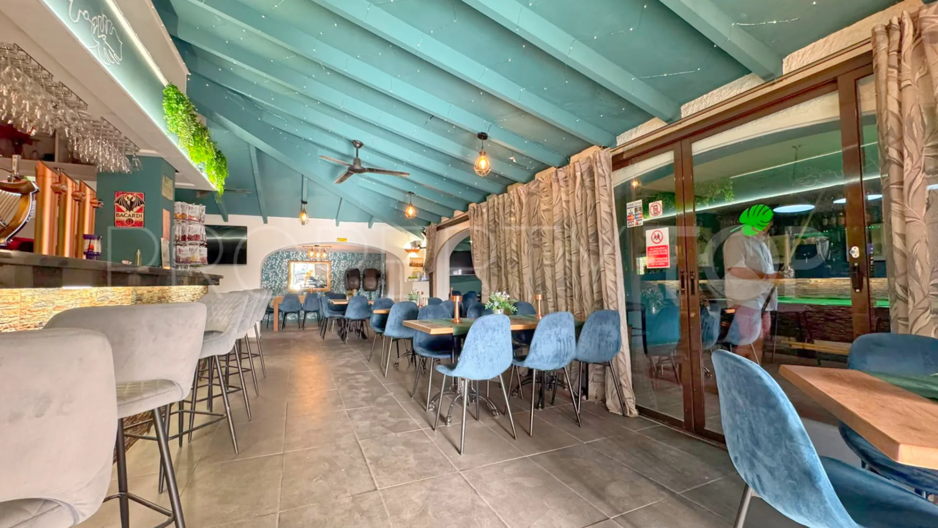 Arenal, restaurante a la venta