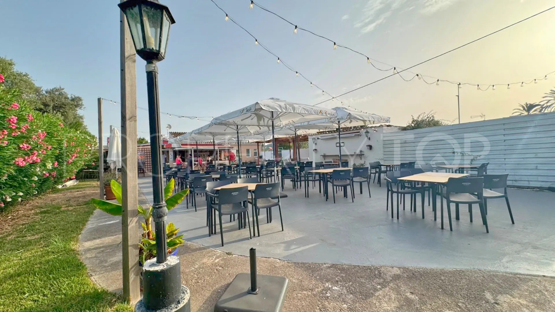 Arenal, restaurante a la venta