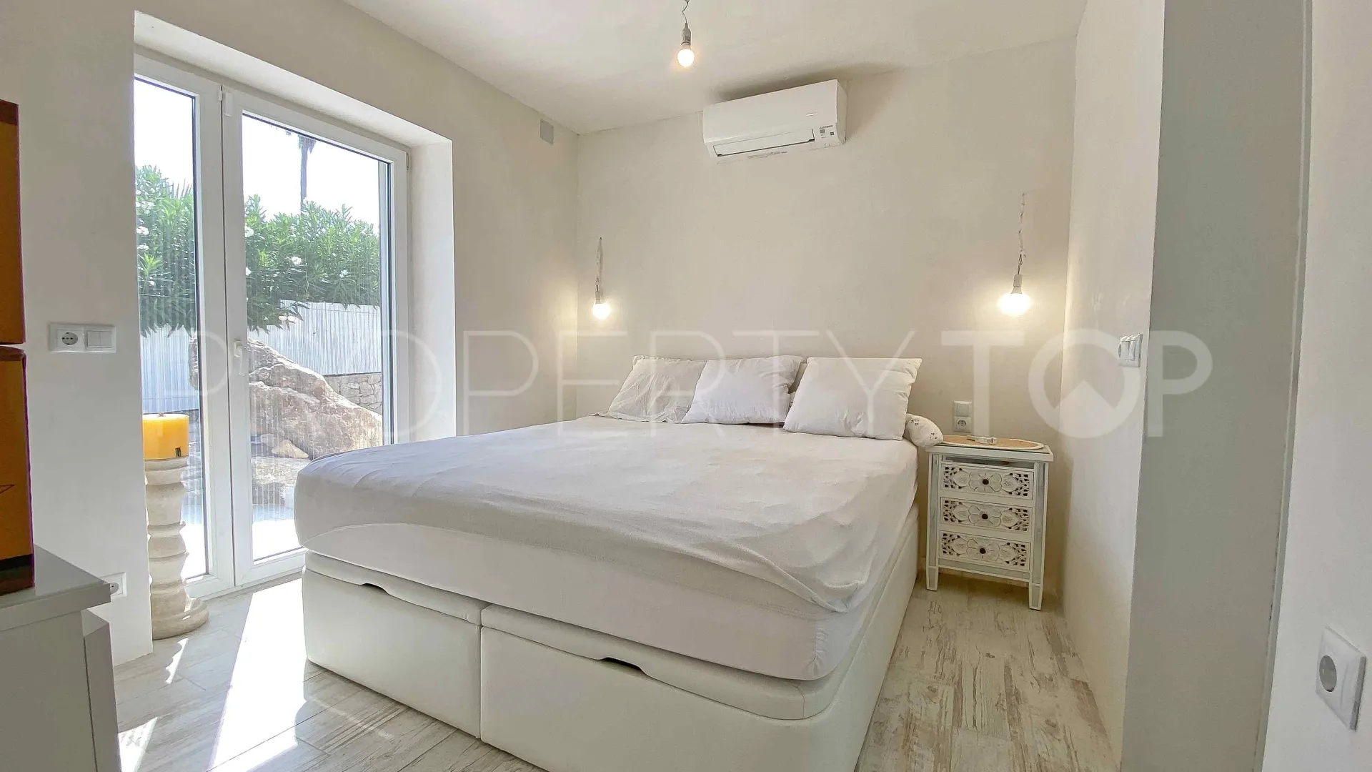 Denia, villa en venta con 2 dormitorios