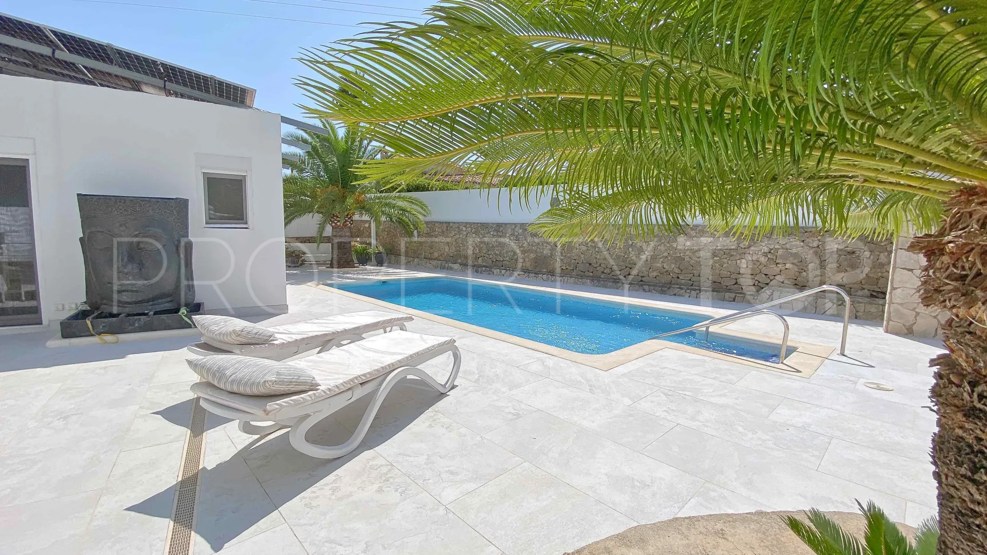 For sale Denia 2 bedrooms villa